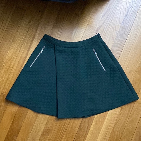 1. State Green Textured Skirt Size XS - Picture 1 of 8